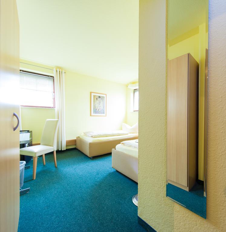 Garni-Hotel An Der Weide Berlijn Buitenkant foto