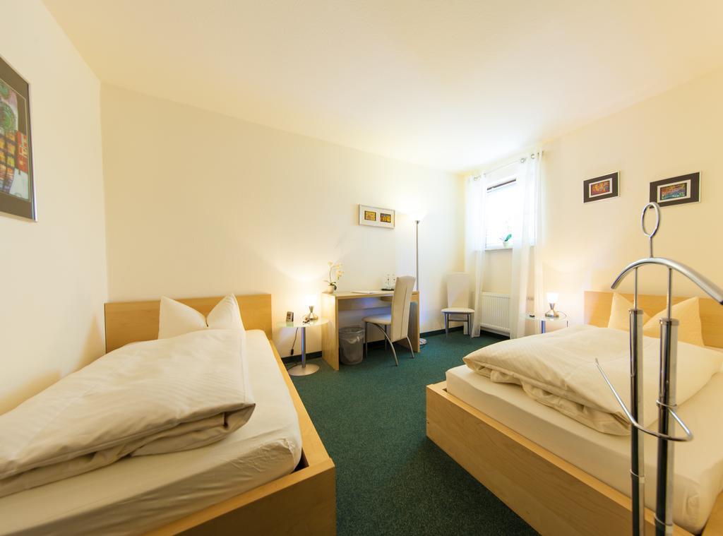 Garni-Hotel An Der Weide Berlijn Buitenkant foto