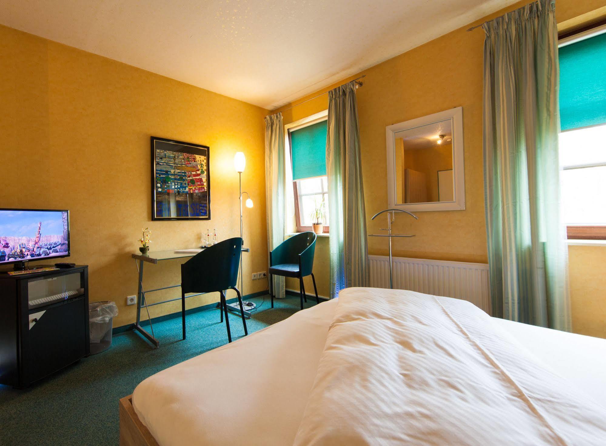 Garni-Hotel An Der Weide Berlijn Buitenkant foto